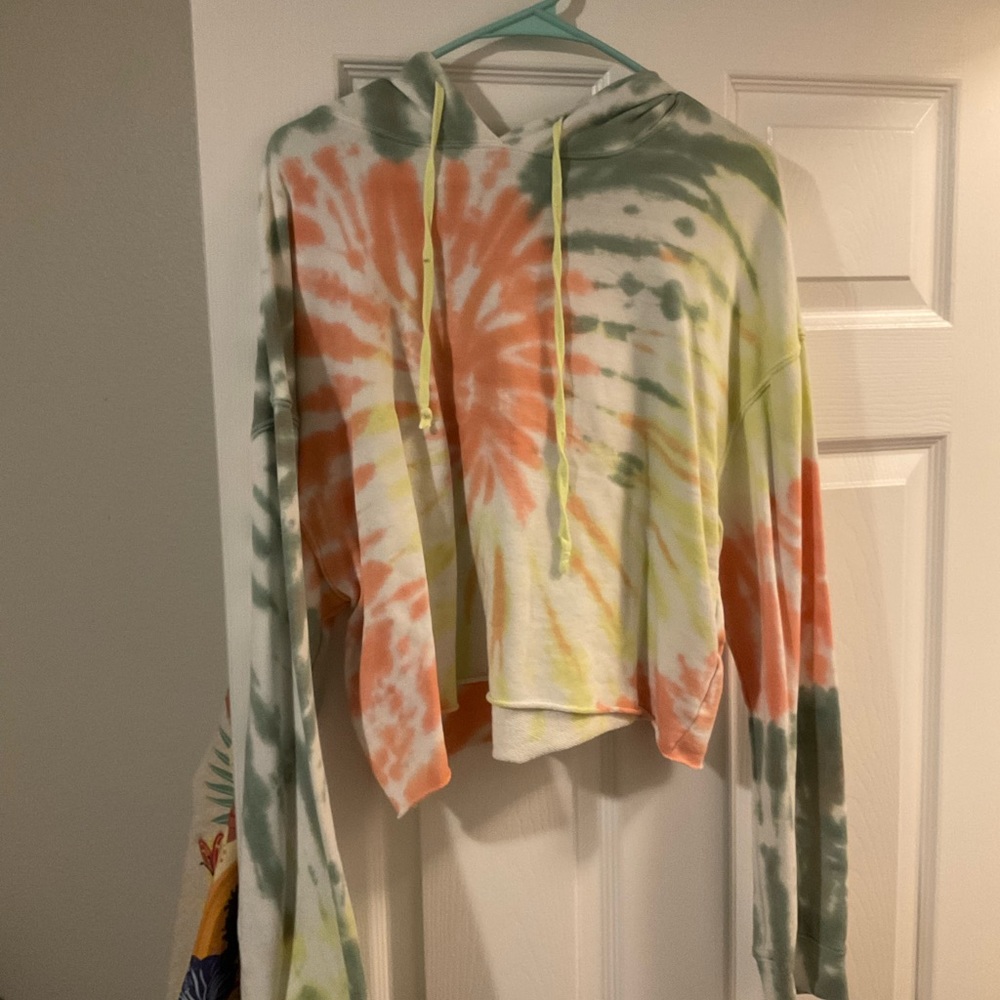 Cropped hoodie